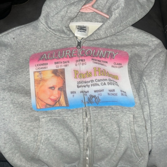 ✨The jacket✨ - Picture 3 of 3